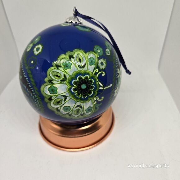 Vera Bradley 2011 Rhythm And Blues Glass Ball Ornament Christmas W Box - Picture 6 of 7